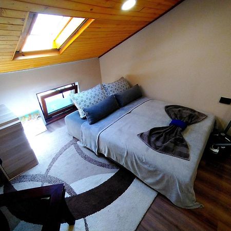 Low Budget Apartment With Breakfast #3 Βάρνα Εξωτερικό φωτογραφία