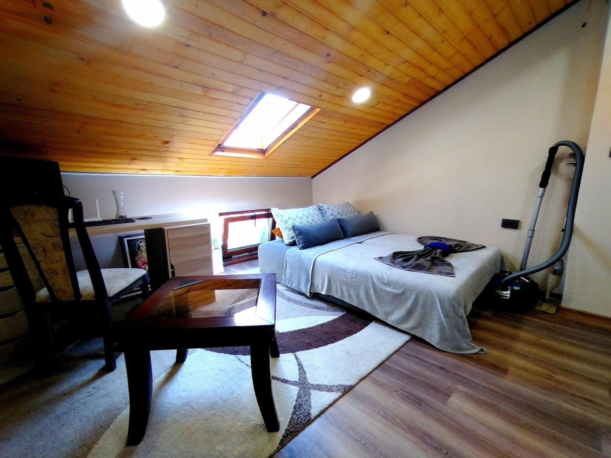 Low Budget Apartment With Breakfast #3 Βάρνα Εξωτερικό φωτογραφία